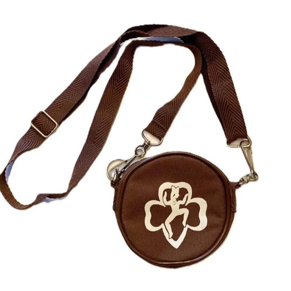 GIRL SCOUT BROWNIES Coin Change Purse with Zipper Closure and Straps Round 4 in